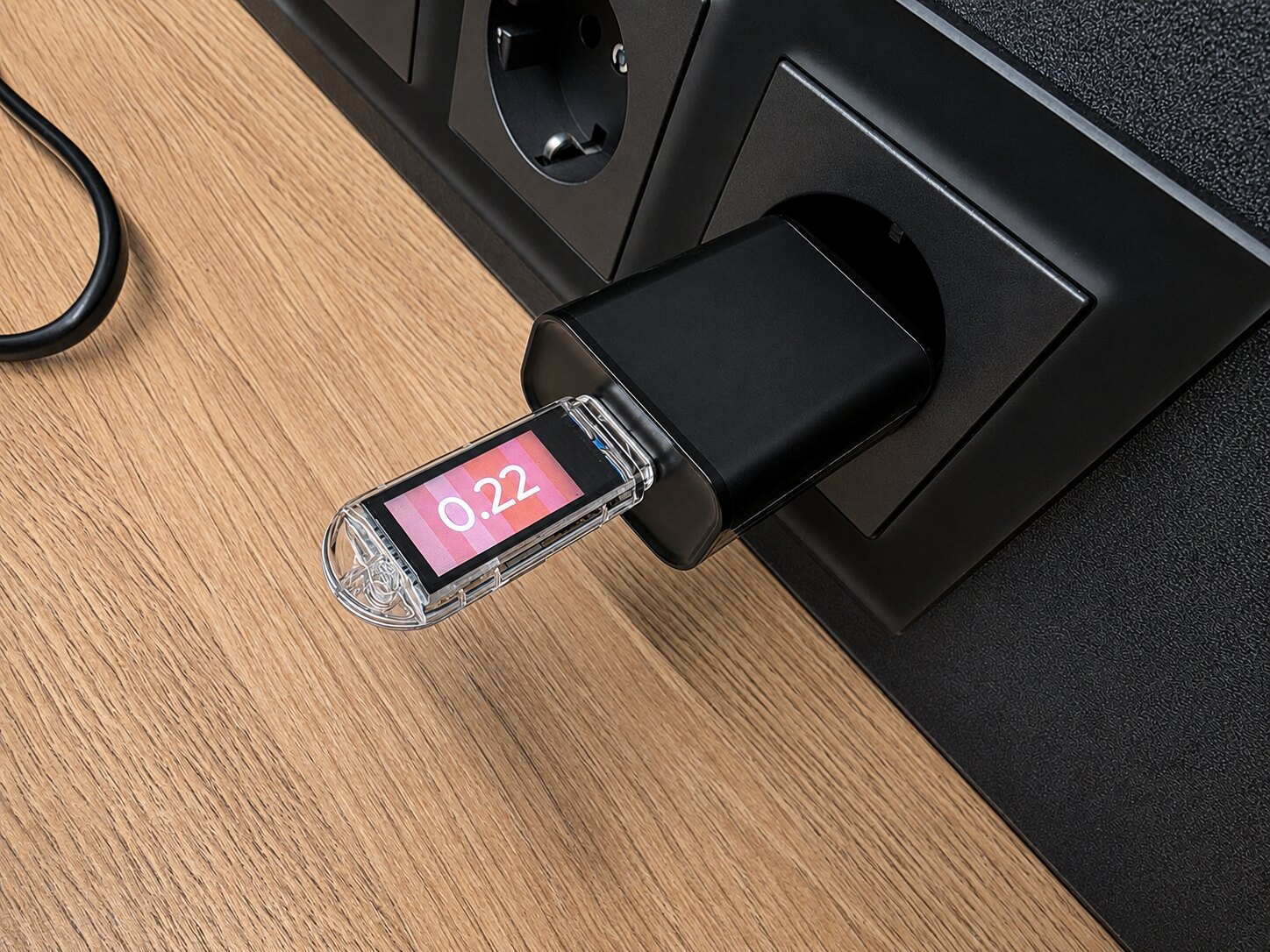Smart Kilowatts dongle showing the price and red upcoming-price stripes